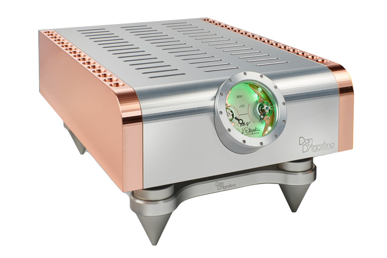 DanDAgostino-Momentum-S250-MxV-Quarter