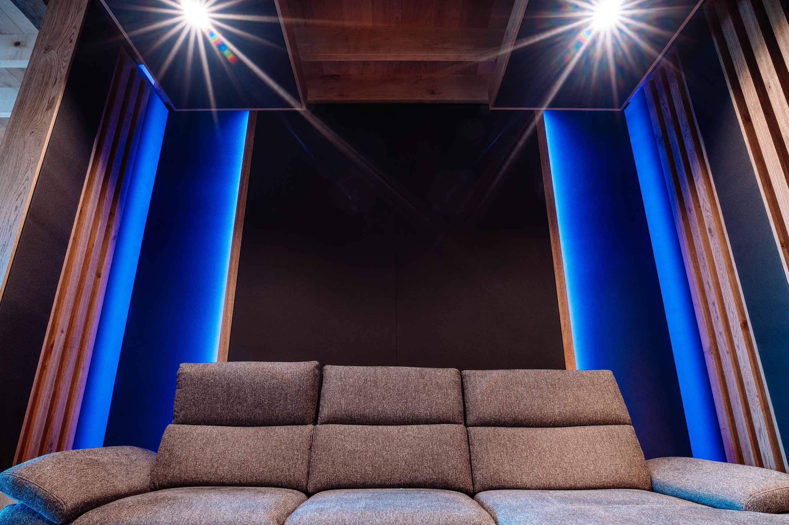 Custom Cinema in Hilversum - By Reference Sounds